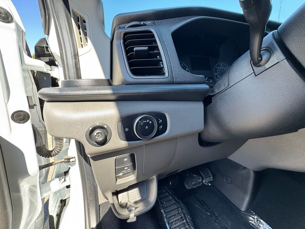Used 2023 Ford Transit 250 148 High Roof AWD image 17