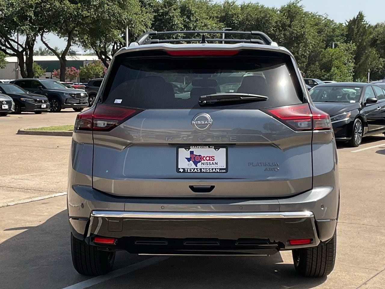New 2026 Nissan Rogue Platinum AWD/4WD image 5