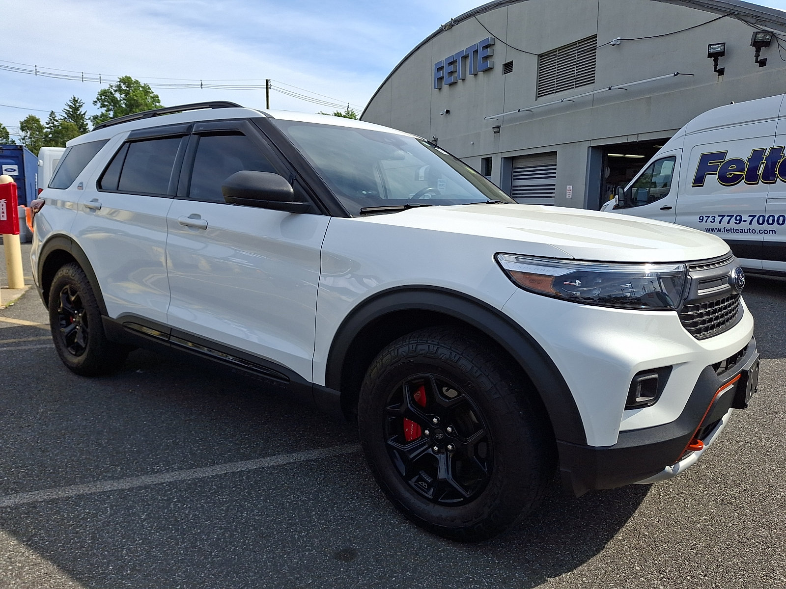 Used 2022 Ford Explorer Timberline AWD/4WD image 3