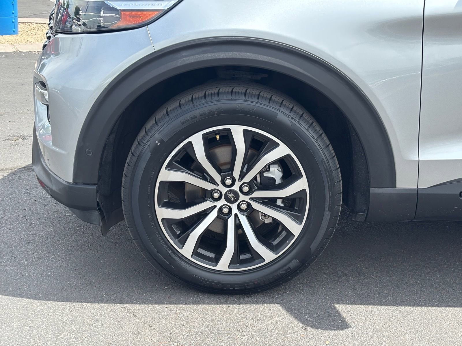 Used 2021 Ford Explorer ST w/ Equipment Group 401A AWD/4WD image 11