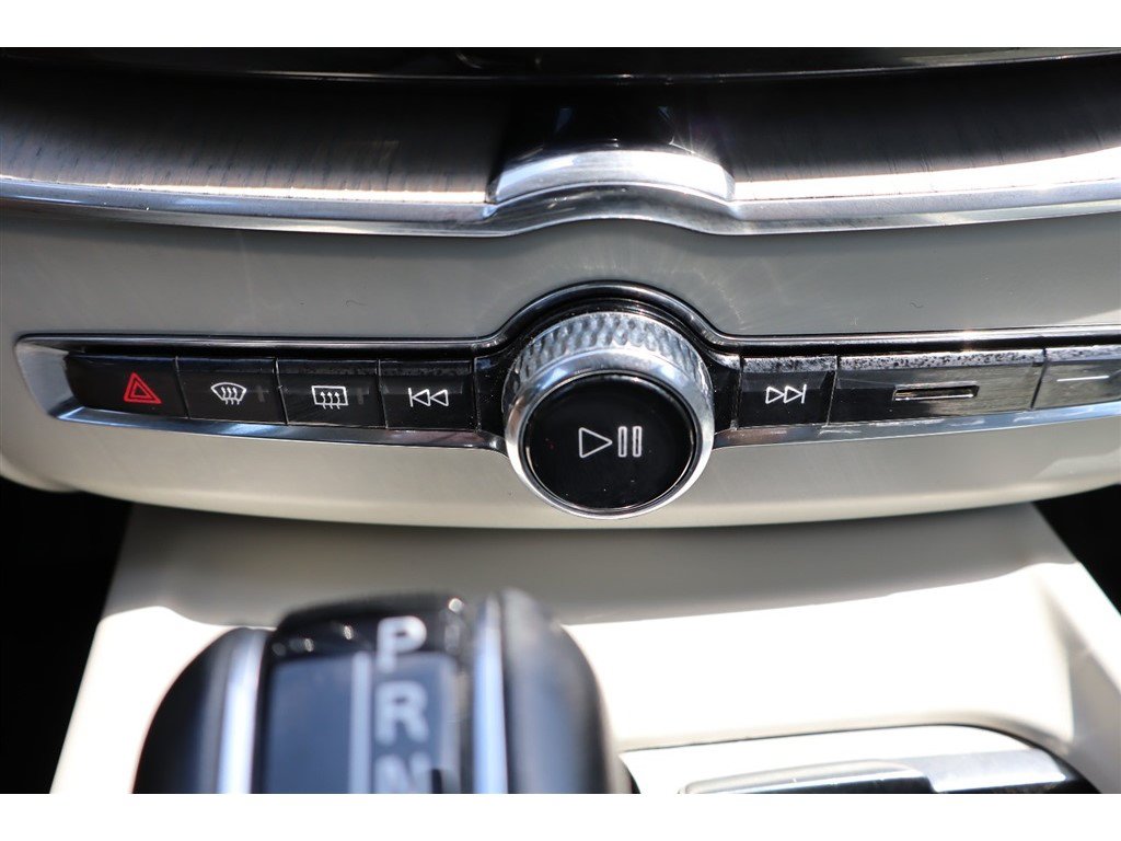Used 2021 Volvo XC60 T5 Inscription w/ Protection Package Premier AWD/4WD image 25