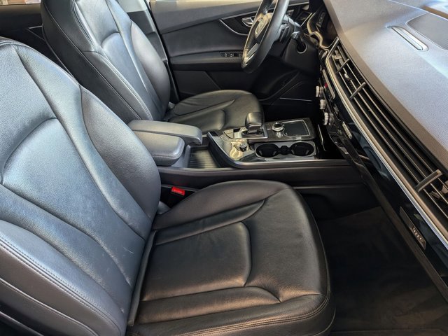 Used 2019 Audi Q7 3.0T Premium Plus w/ Premium Plus Package image 23