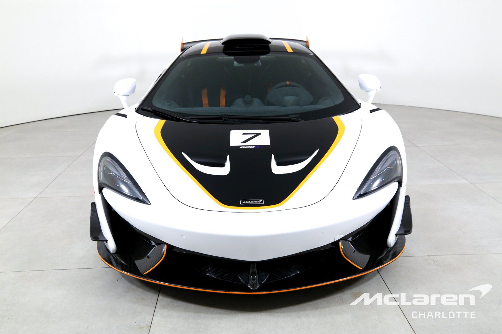 Used 2020 McLaren 620R RWD image 4