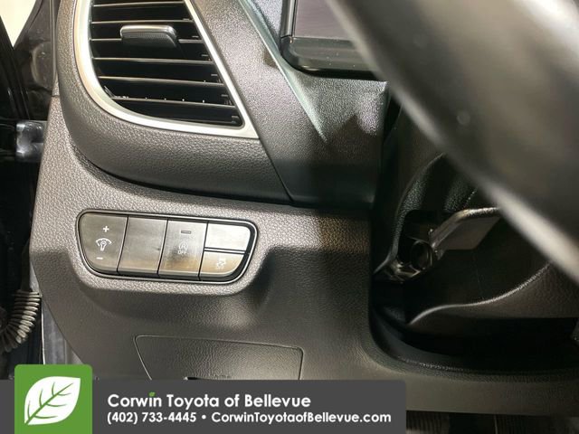 Used 2024 Kia Seltos EX image 20