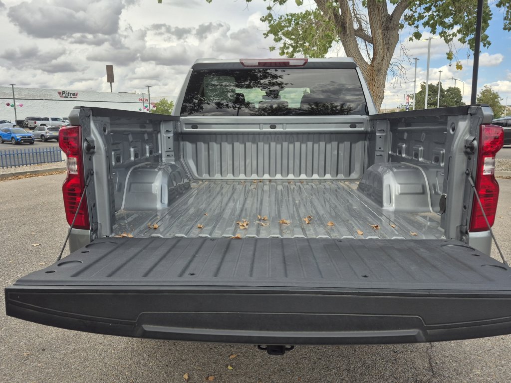 Certified 2025 Chevrolet Silverado 1500 Custom AWD/4WD image 12