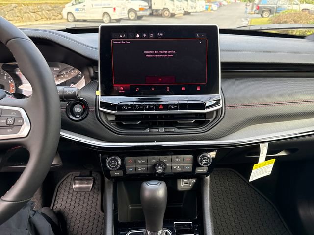 New 2026 Jeep Compass Trailhawk image 22