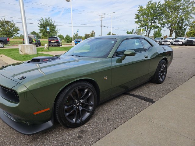 Certified 2022 Dodge Challenger R/T Scat Pack w/ Shaker Package RWD image 14