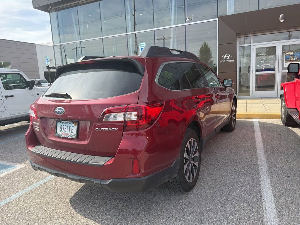 Used 2015 Subaru Outback 2.5i Limited AWD/4WD image 6