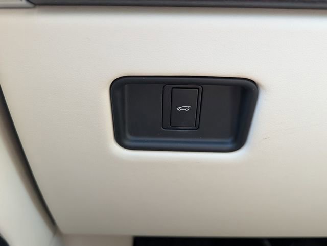 Used 2023 Land Rover Range Rover SE AWD/4WD image 35