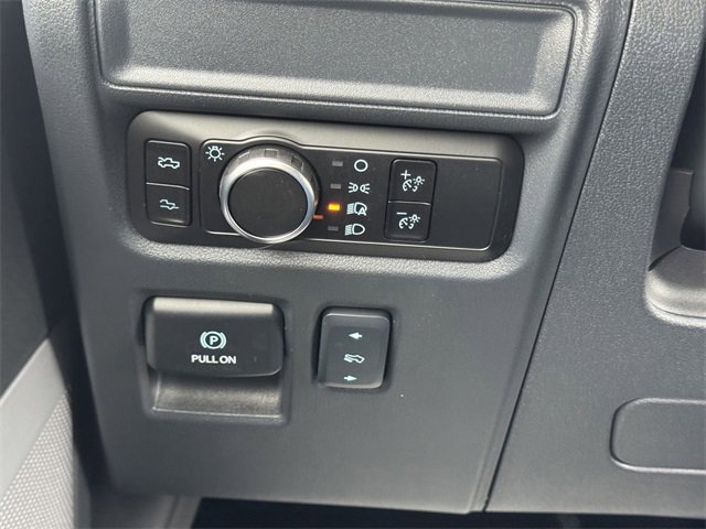 New 2025 Ford F150 Lightning Platinum image 28