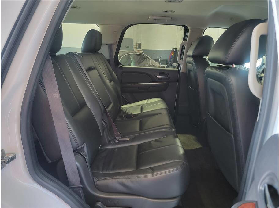 Used 2013 GMC Yukon SLT image 21