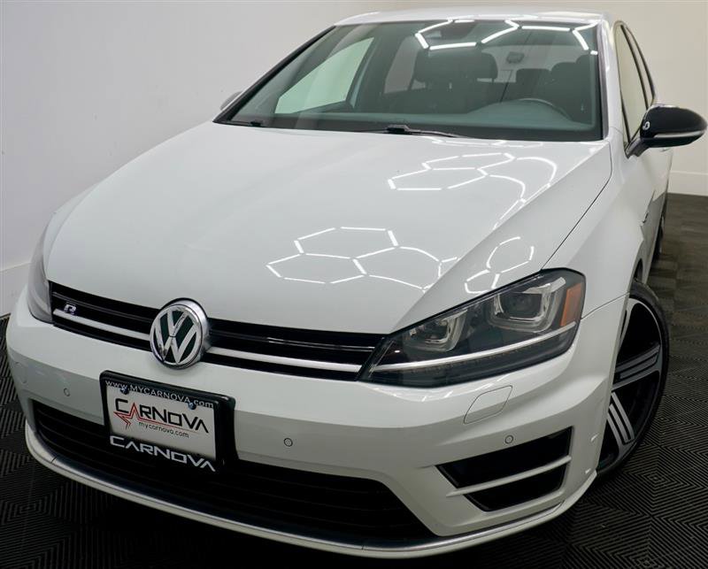 Used 2016 Volkswagen Golf R 4-Door image 42