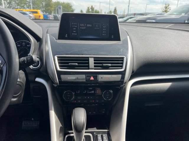 Used 2018 Mitsubishi Eclipse Cross SEL AWD/4WD image 16