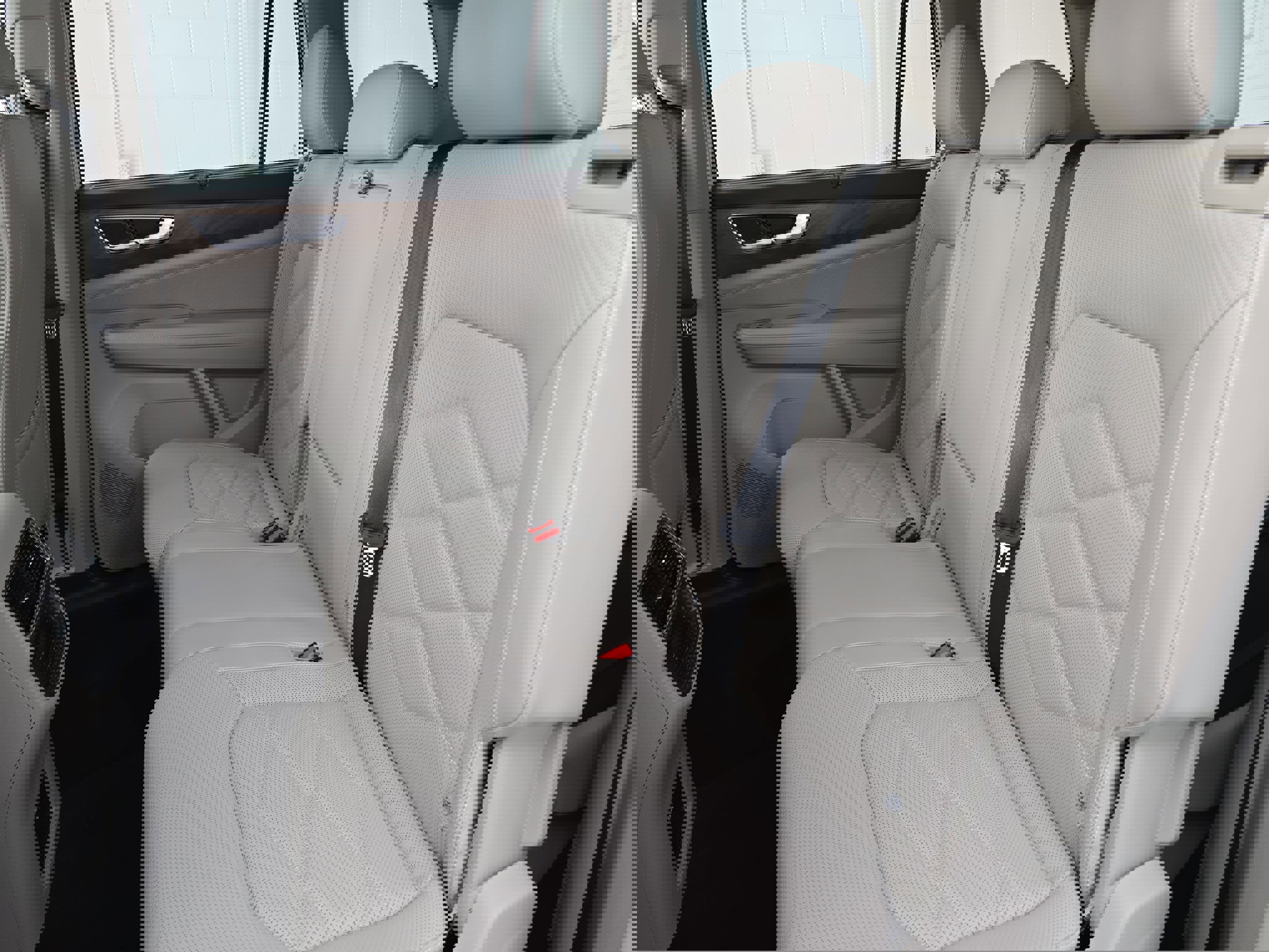 Certified 2024 Volkswagen Atlas SE image 15