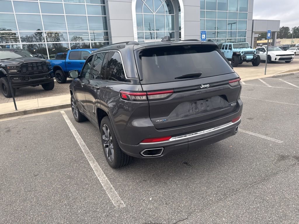 Used 2023 Jeep Grand Cherokee Overland w/ Luxury Tech Group IV image 11