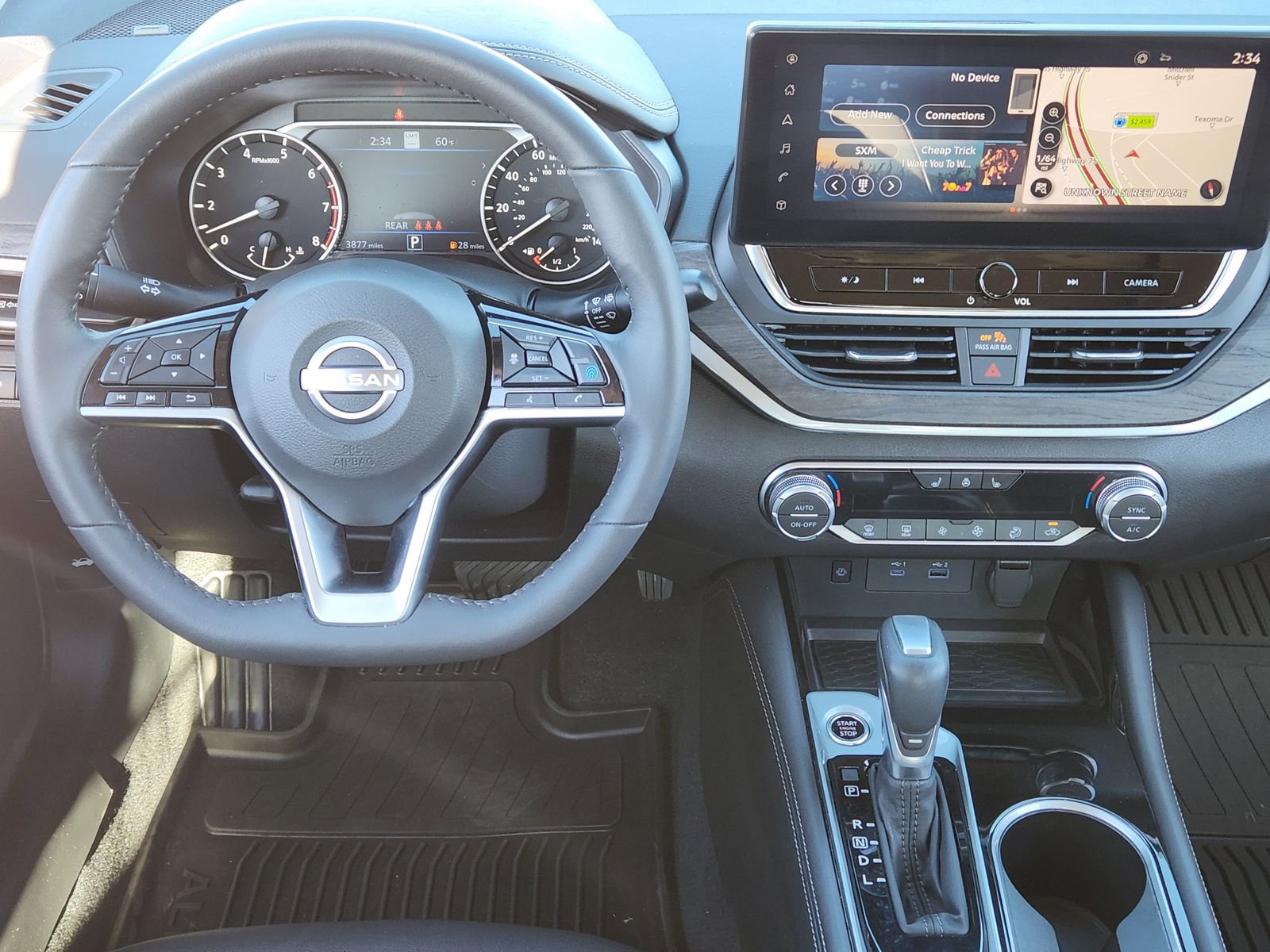 Used 2024 Nissan Altima 2.5 SL image 32