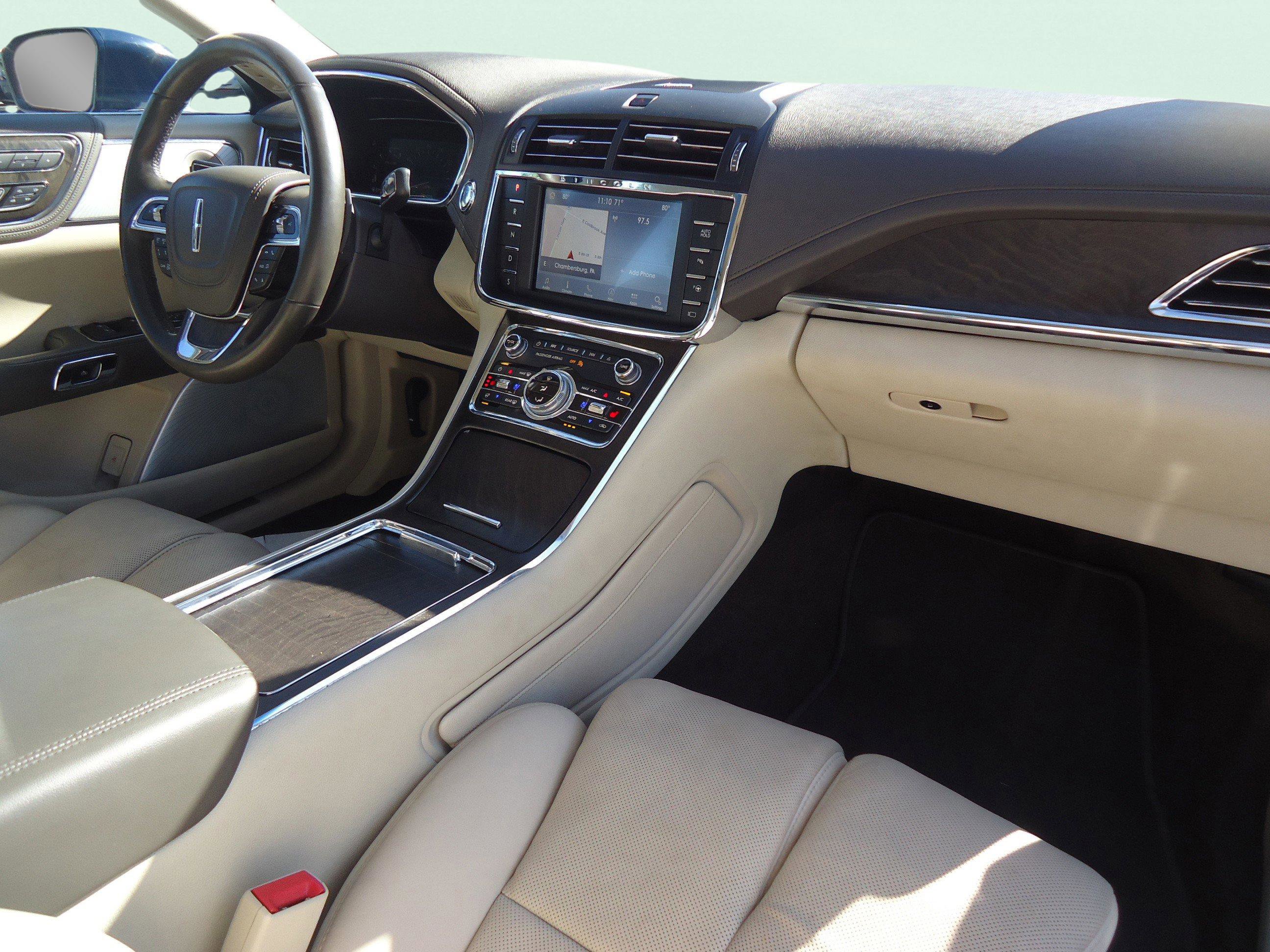 Used 2020 Lincoln Continental Reserve w/ Luxury Package image 31