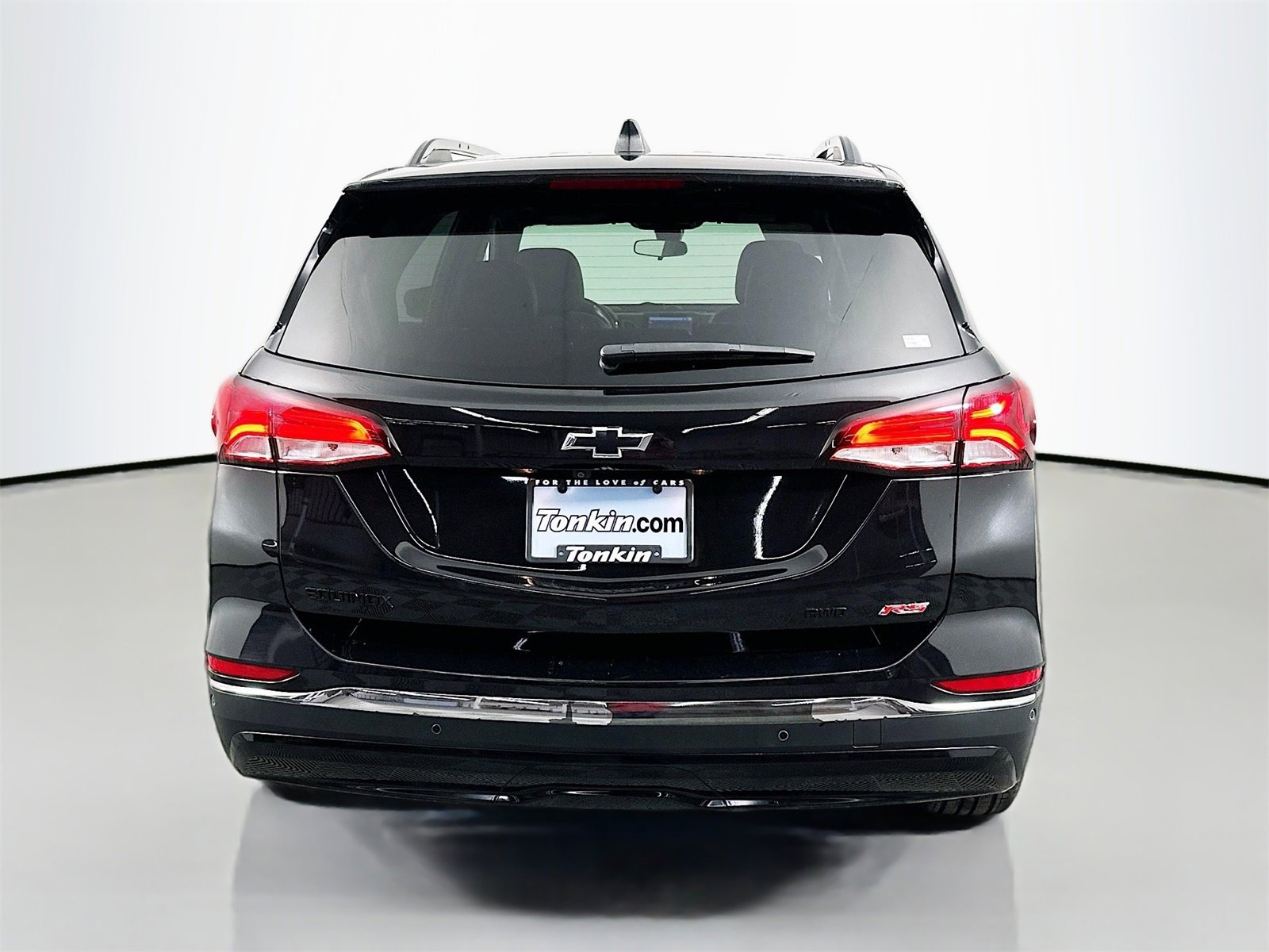 Used 2022 Chevrolet Equinox RS w/ RS Leather Package image 6