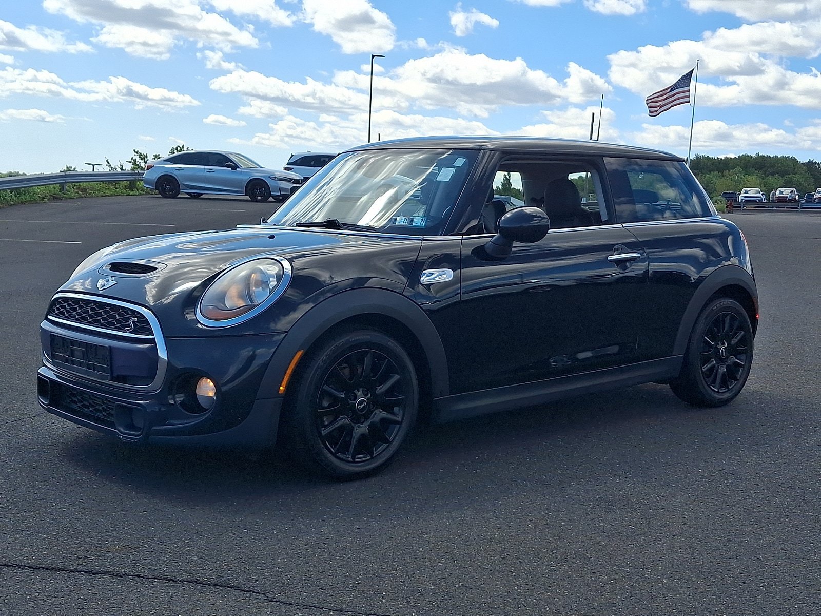 Used 2015 MINI Cooper S FWD image 3