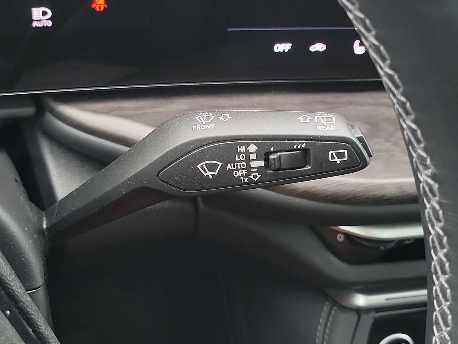 Certified 2025 Audi Q5 Premium Plus AWD/4WD image 25