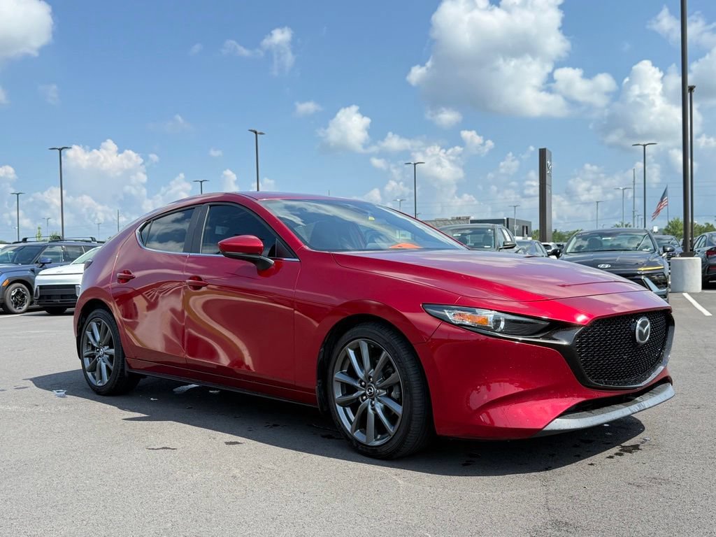 Used 2019 MAZDA MAZDA3 Hatchback FWD image 3