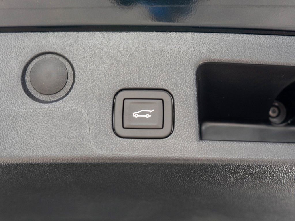 New 2026 GMC Terrain Elevation w/ Elevation Premium Package AWD/4WD image 30