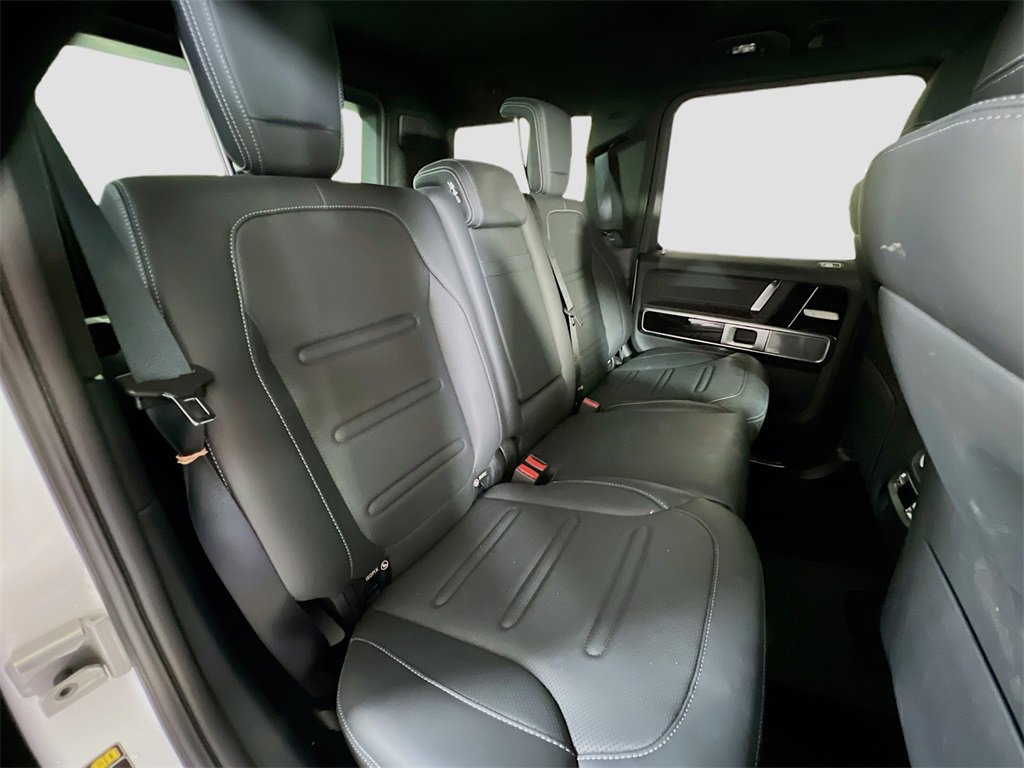 Used 2025 Mercedes-Benz G 550 image 29