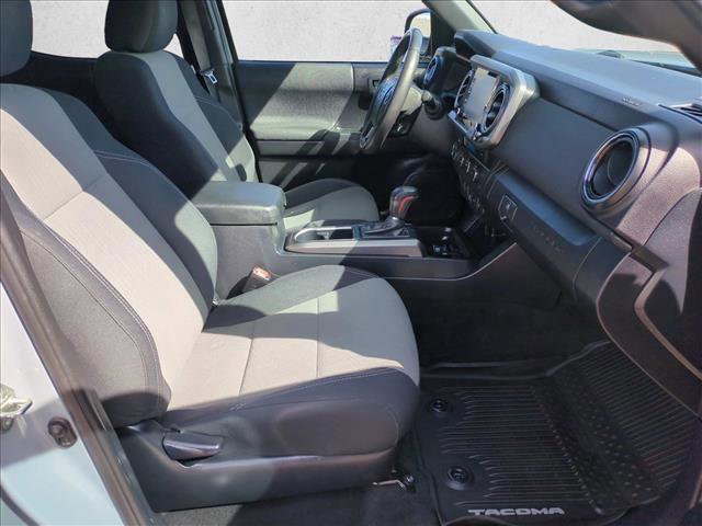 Used 2021 Toyota Tacoma TRD Off-Road w/ Technology Package image 19