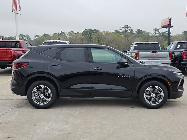 Used 2025 Chevrolet Blazer LT image 8