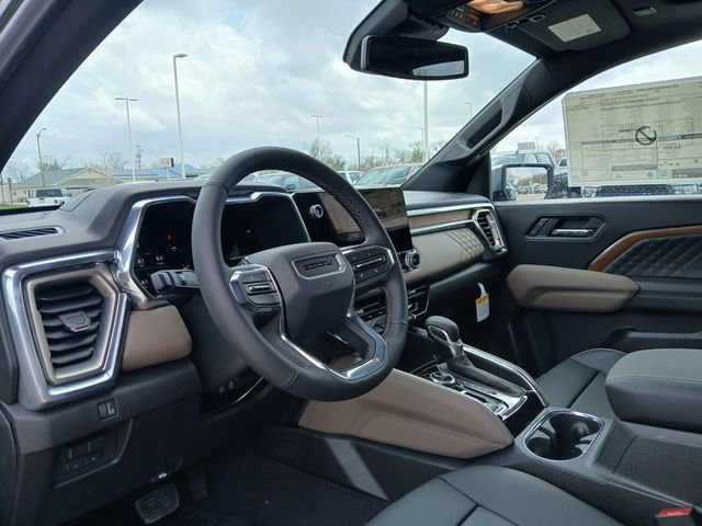 New 2026 GMC Canyon Denali w/ LPO, Denali Black Edition AWD/4WD image 9