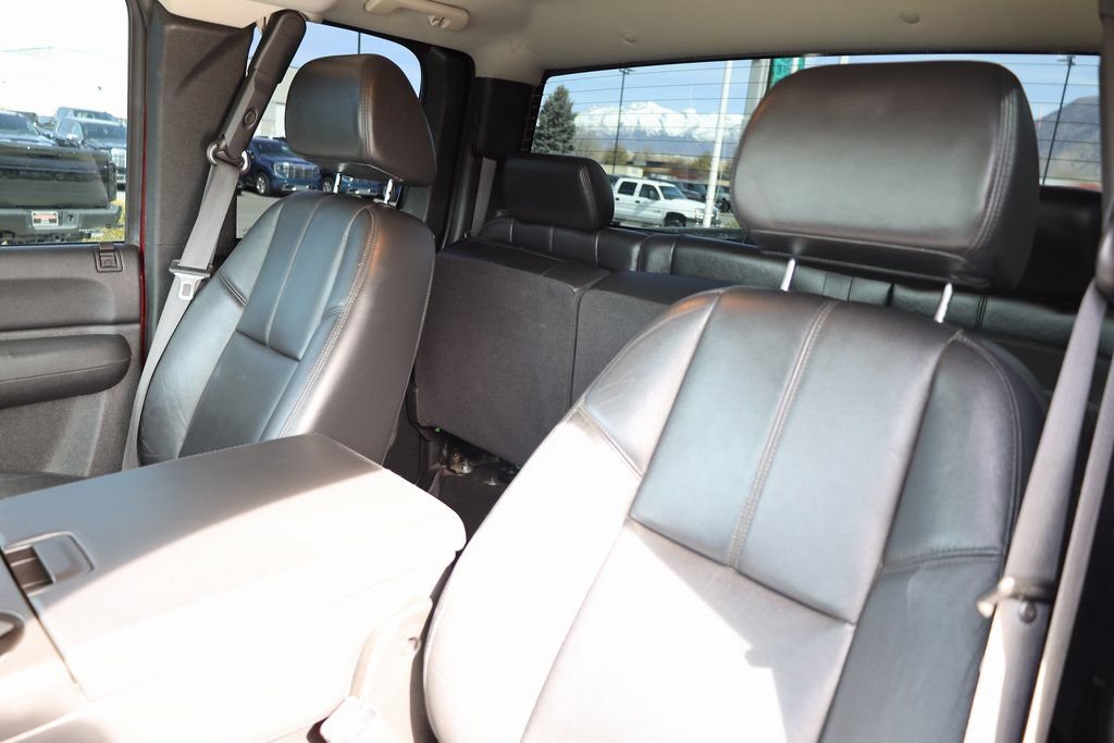 Used 2008 Chevrolet Silverado 2500 LT w/ 1LT Convenience Package AWD/4WD image 16