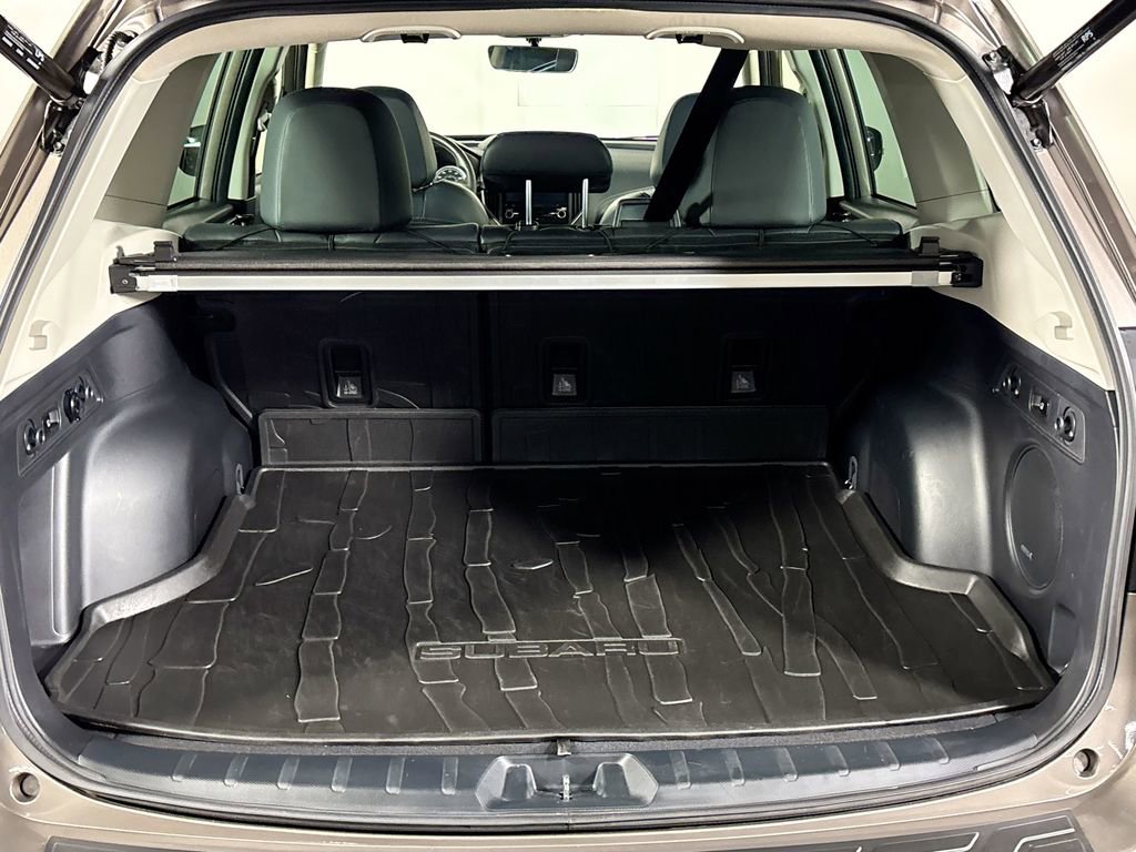 Used 2023 Subaru Forester Limited AWD/4WD image 22