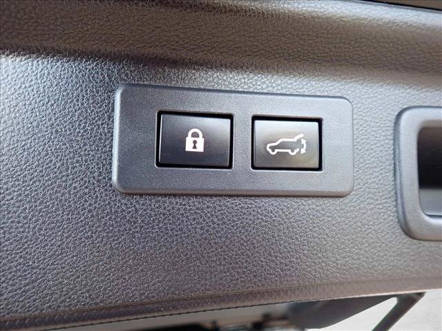 Used 2020 Subaru Forester Limited AWD/4WD image 9