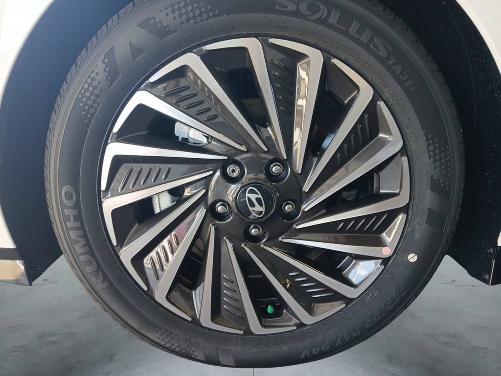 New 2026 Hyundai Sonata Limited FWD image 15