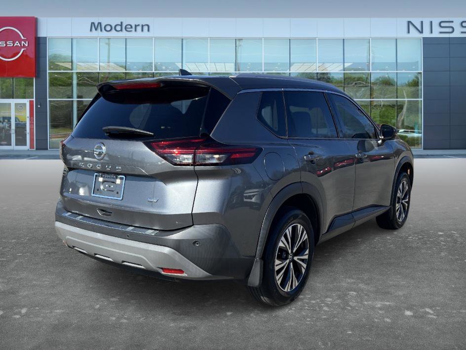 Certified 2021 Nissan Rogue SV w/ Premium Package image 5