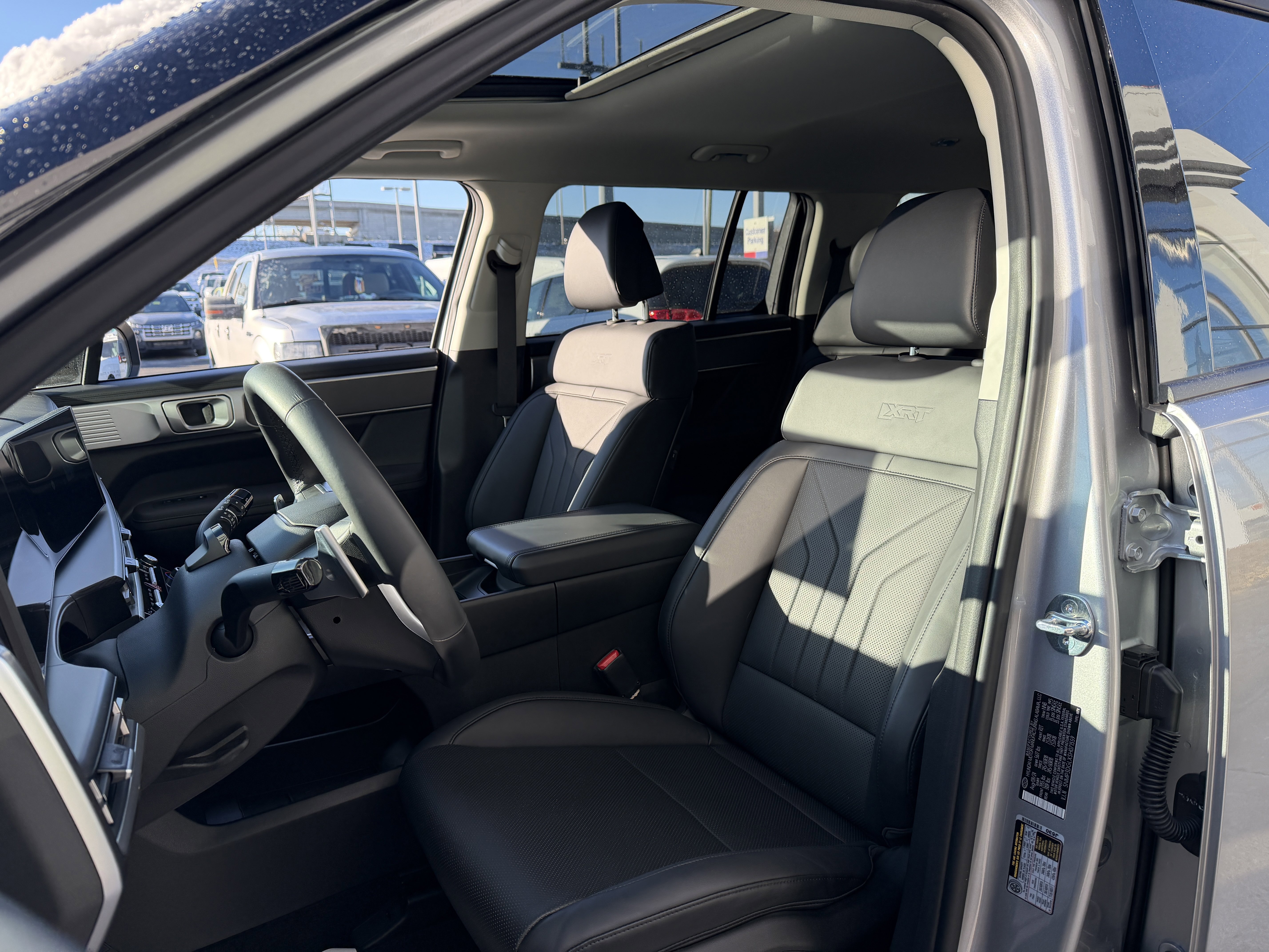 Used 2025 Hyundai Santa Fe XRT image 32