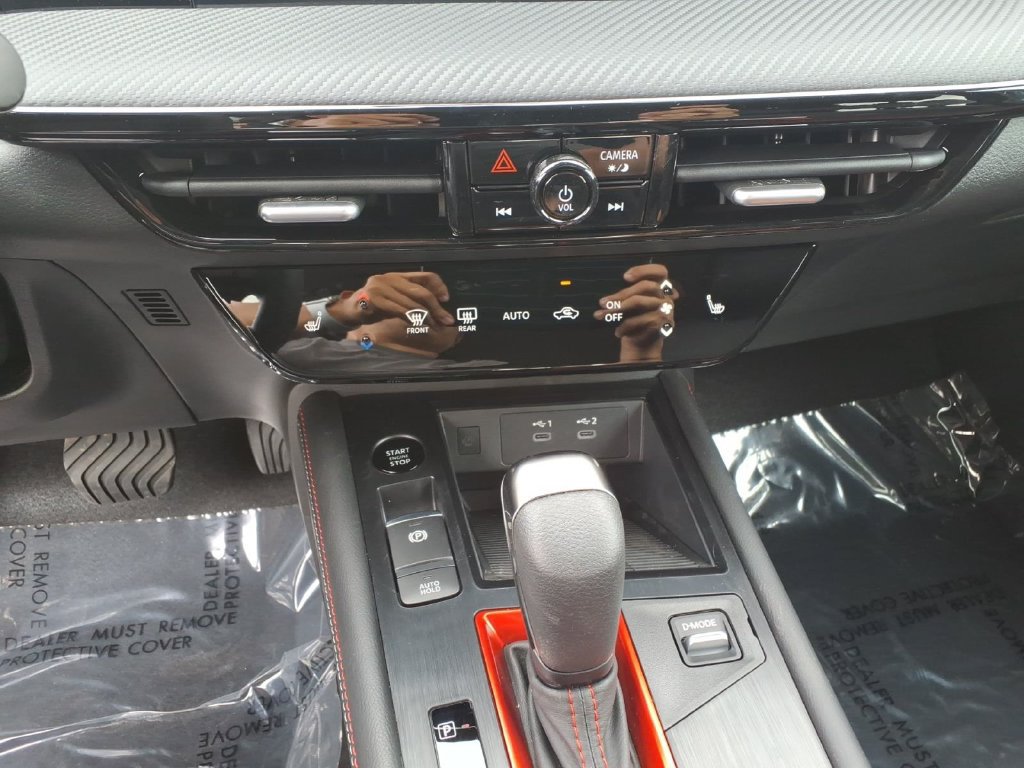 New 2027 Nissan Kicks SR AWD/4WD image 32