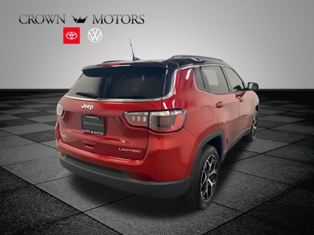 Used 2025 Jeep Compass Limited AWD/4WD image 6