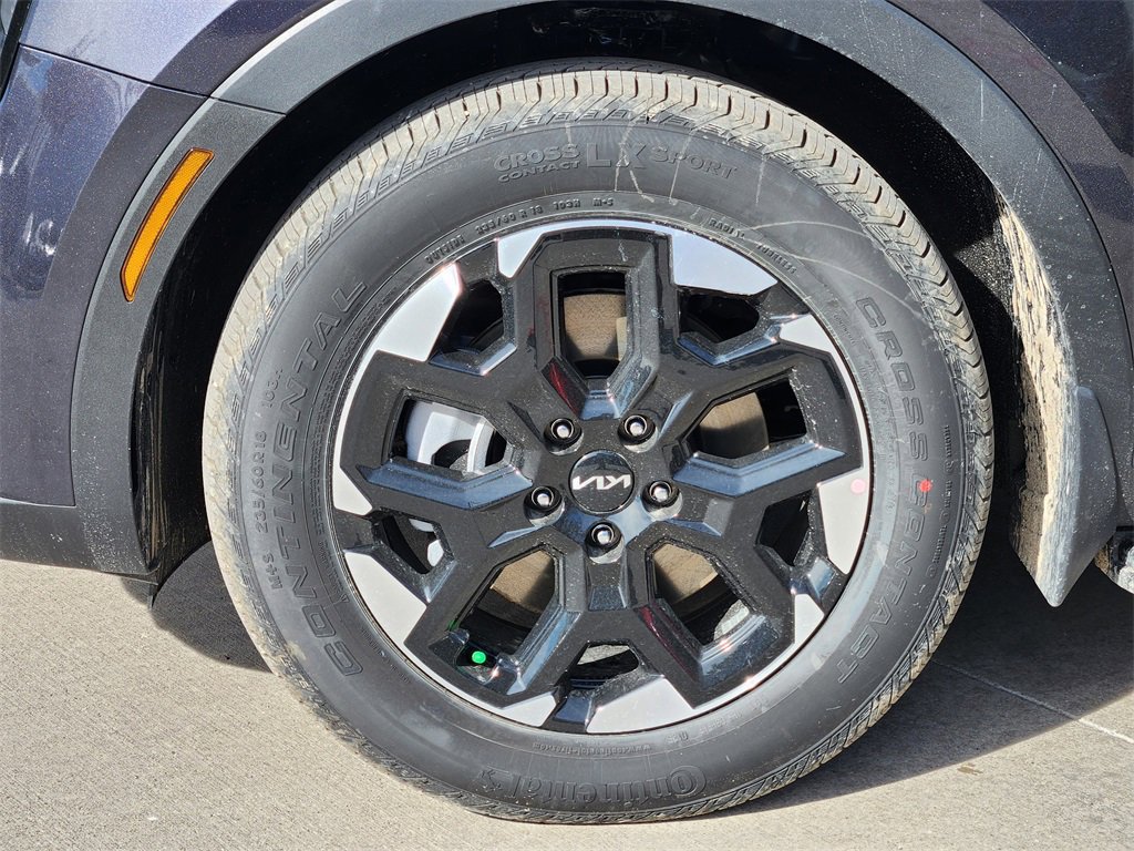 New 2026 Kia Sorento S image 7