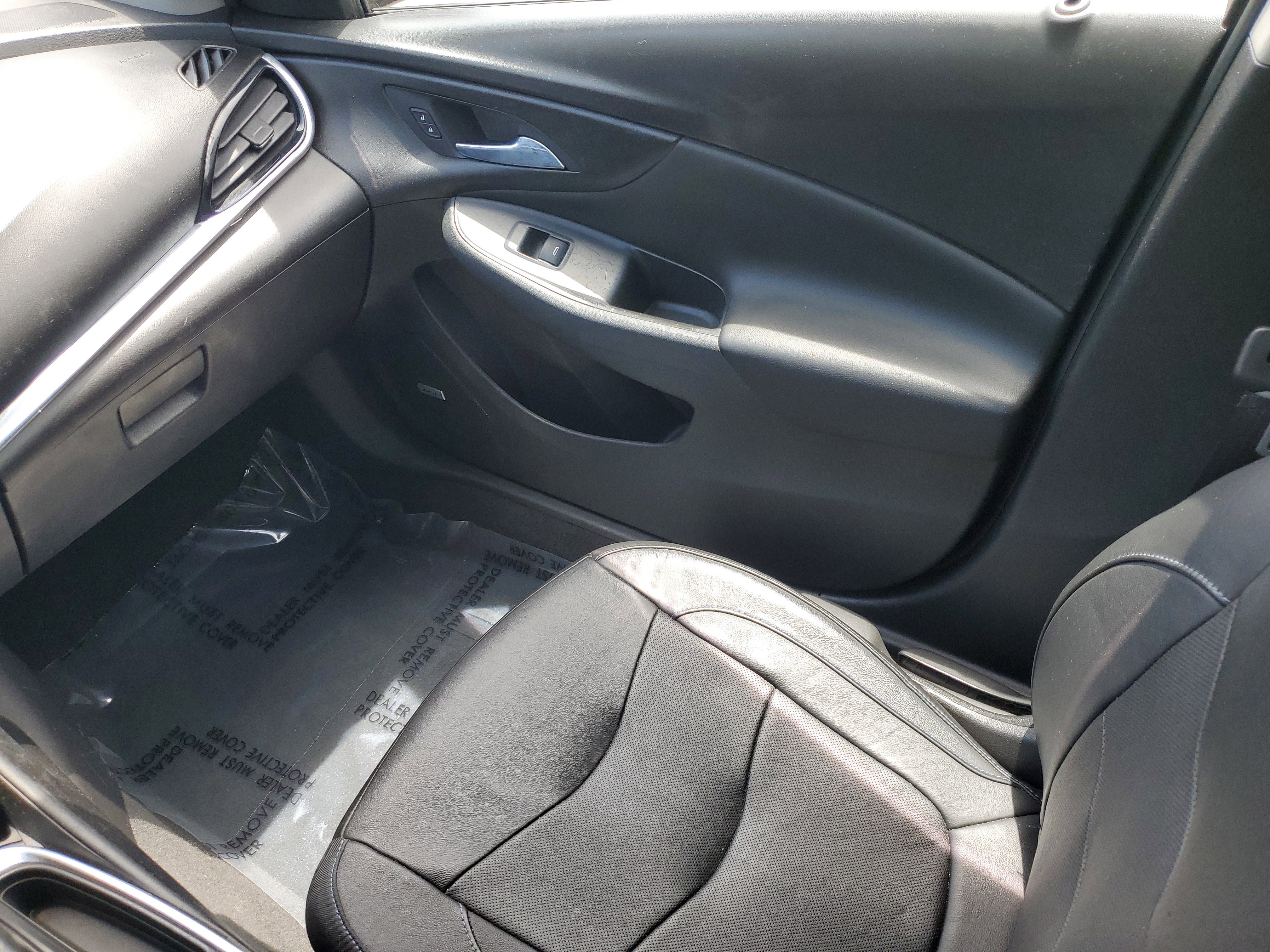 Used 2017 Chevrolet Volt Premier image 11