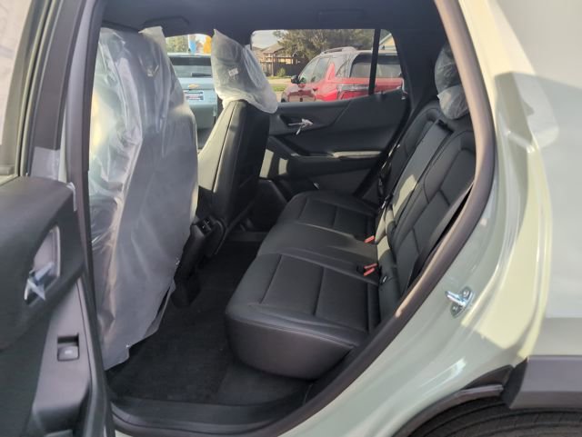 New 2026 Chevrolet Equinox LT w/ Convenience Package II image 9