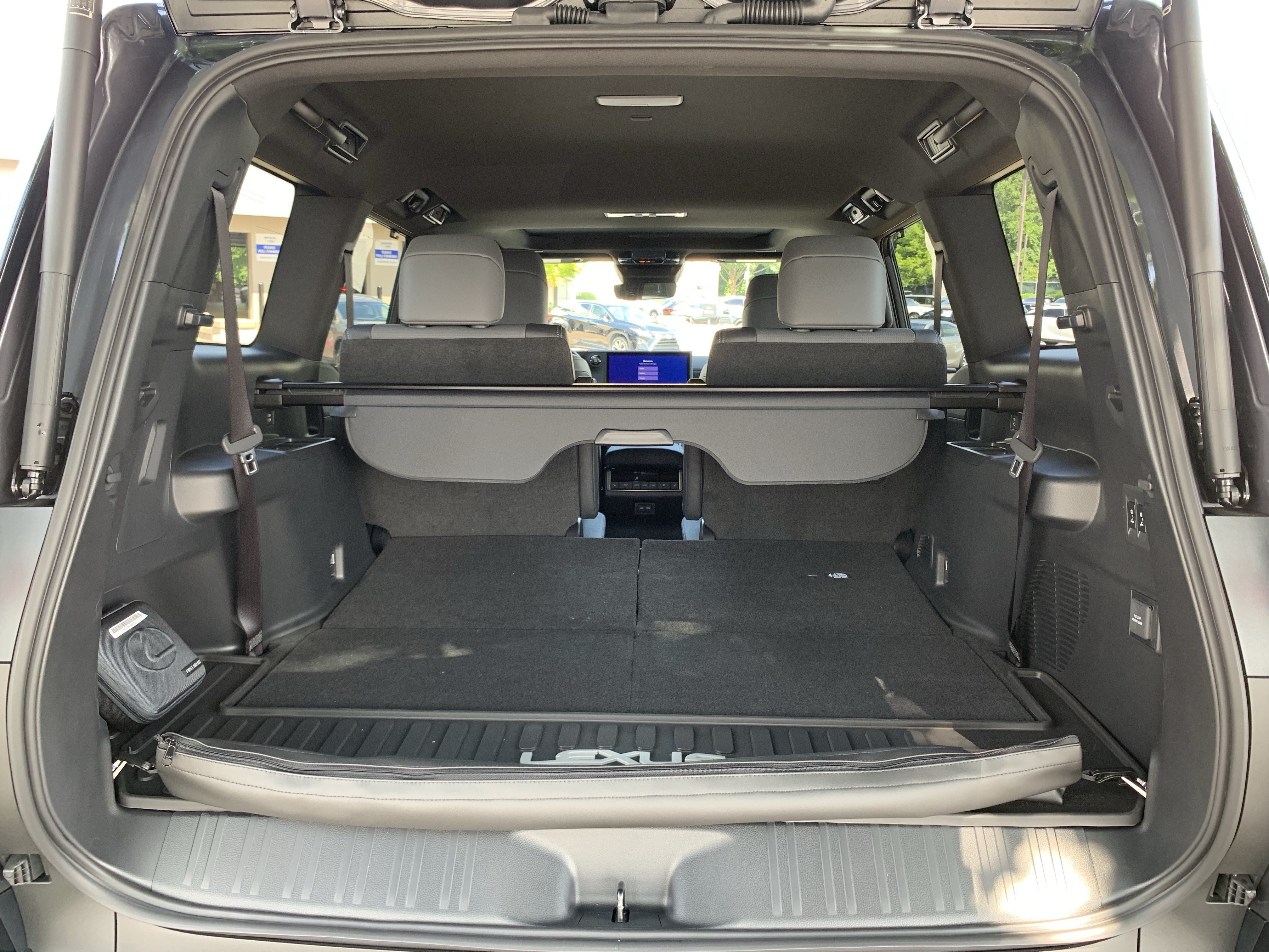Used 2026 Lexus GX 550 AWD/4WD image 34