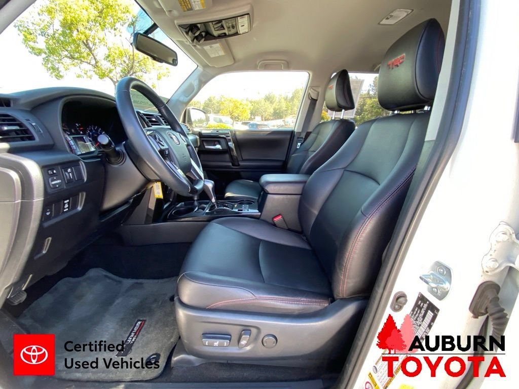 Certified 2017 Toyota 4Runner TRD Off-Road Premium AWD/4WD image 34
