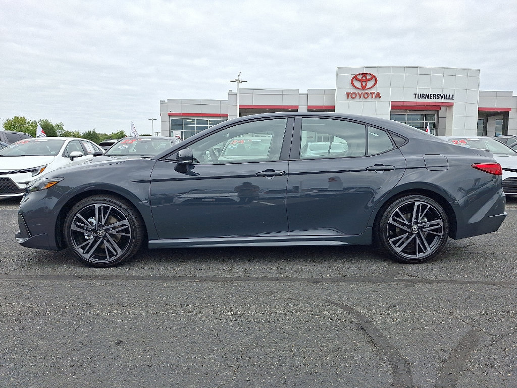 Used 2026 Toyota Camry XSE FWD image 7