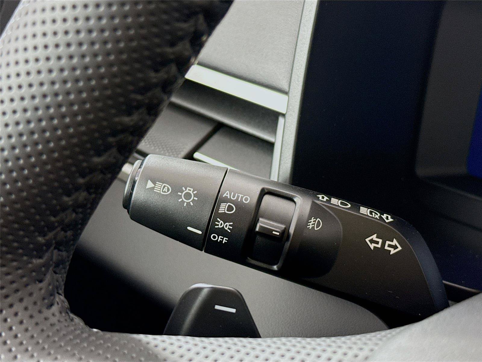 New 2026 Mitsubishi Outlander SEL FWD image 4