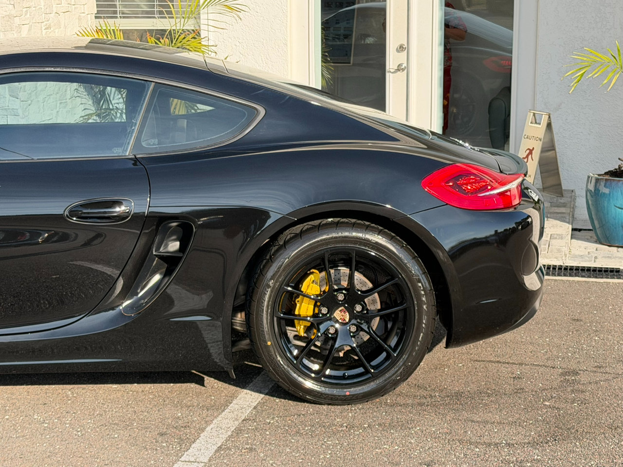 Used 2014 Porsche Cayman image 11