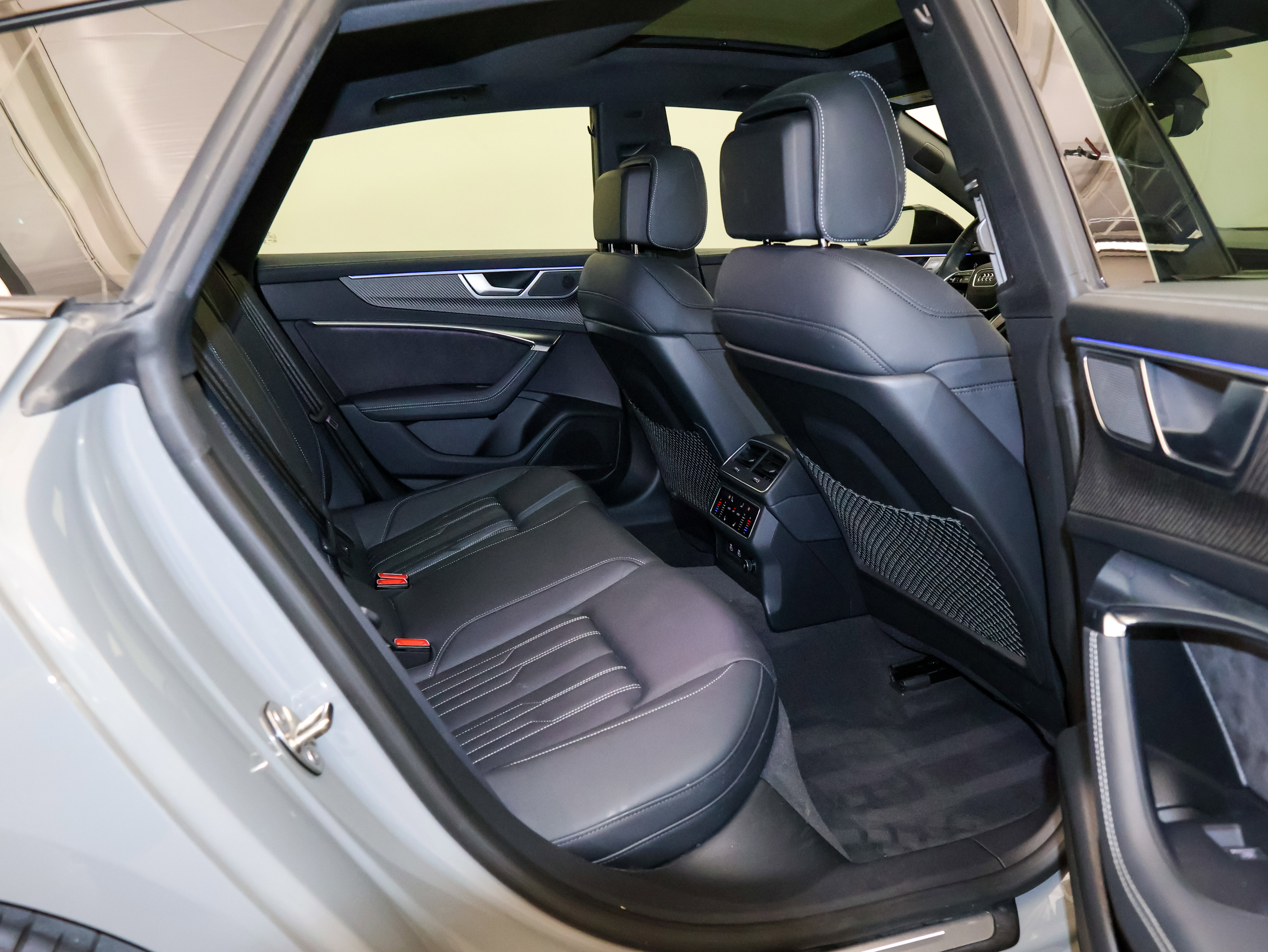 Used 2023 Audi S7 Prestige w/ Prestige Package image 63