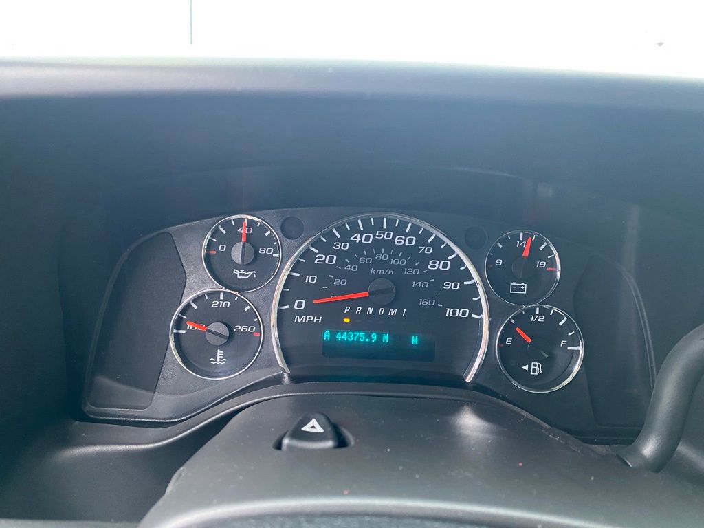 Used 2015 Chevrolet Express 2500 LT w/ LT Preferred Equipment Group image 14