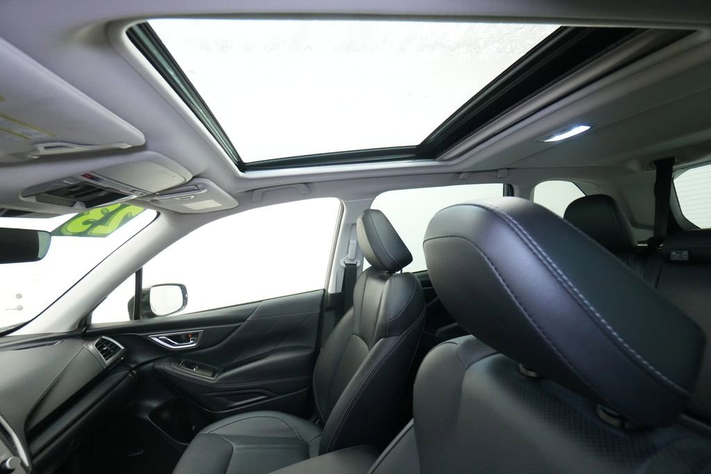 Used 2023 Subaru Forester Touring w/ Popular Package #2 image 20