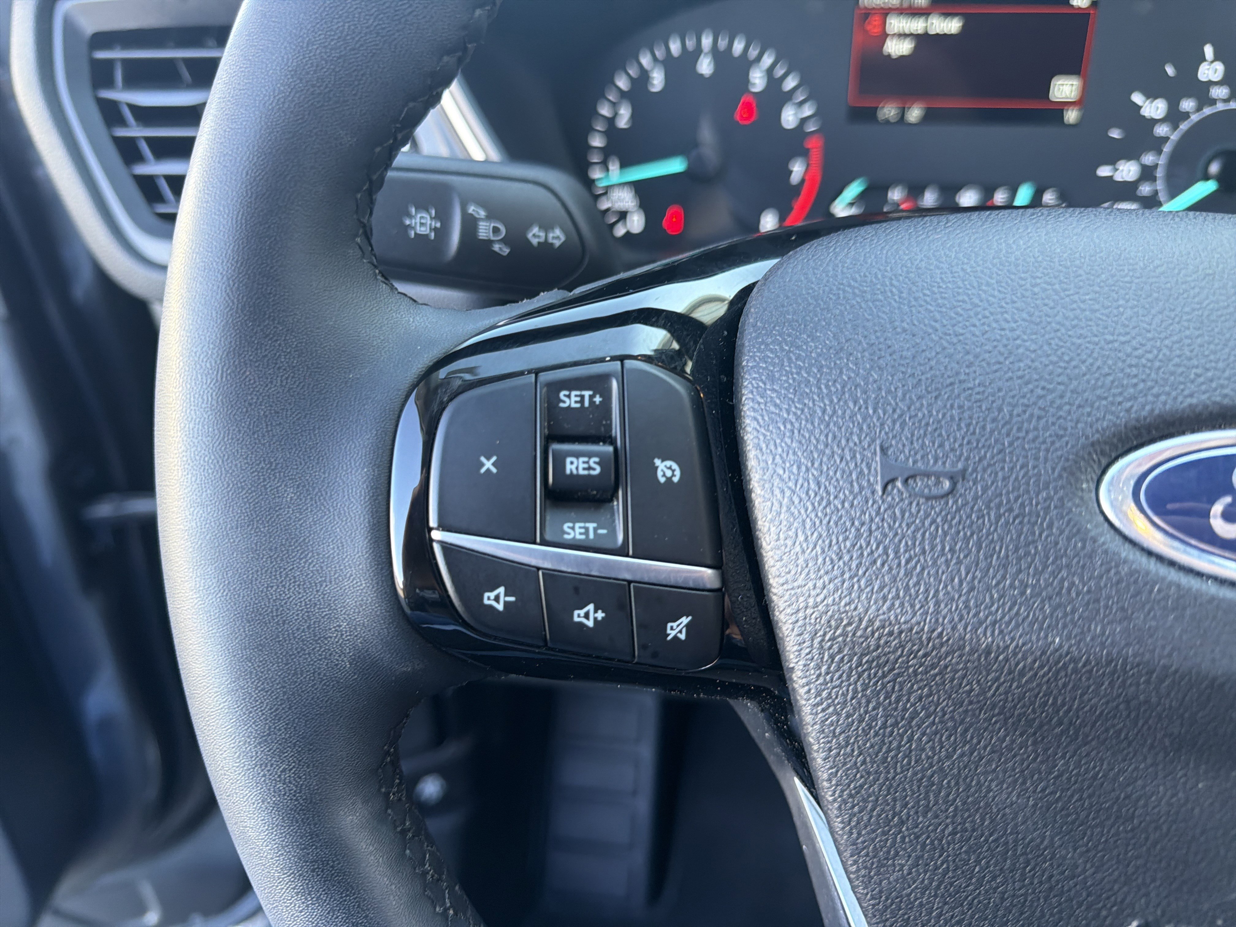 Certified 2022 Ford Escape SE w/ Convenience Package image 29